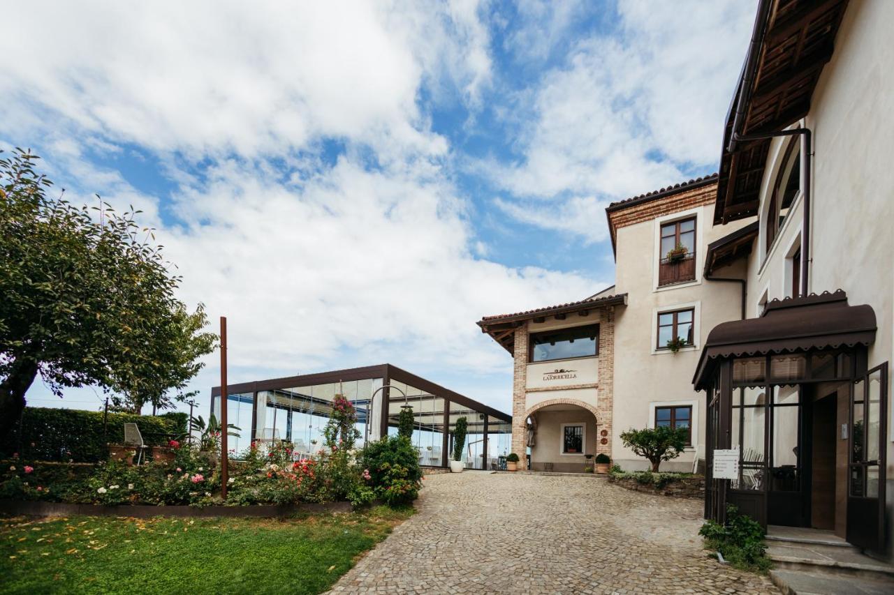 Agriturismo La Torricella Monforte dʼAlba Zewnętrze zdjęcie